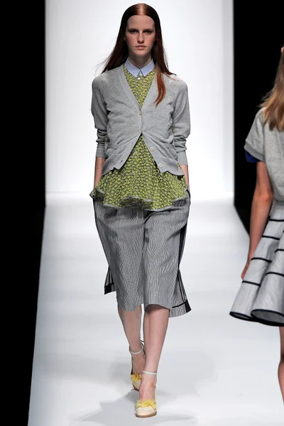 Look 6